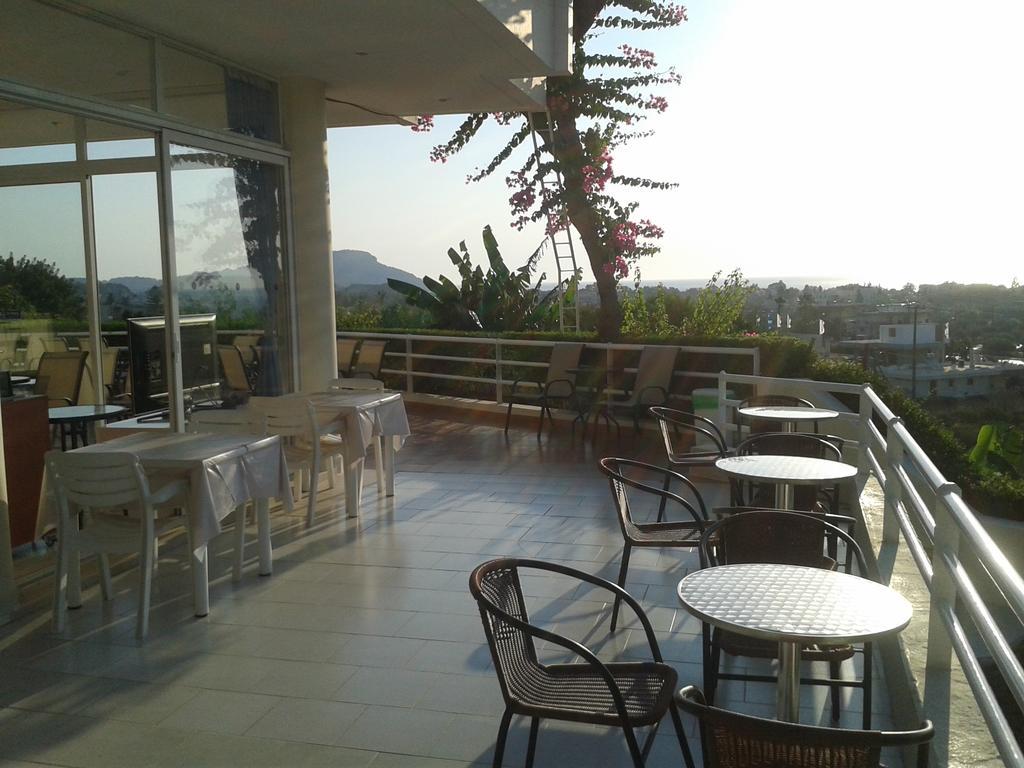 Iris Hotel Afandu Zewnętrze zdjęcie