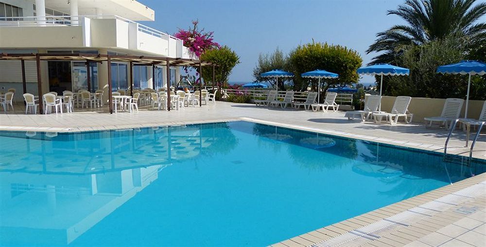 Iris Hotel Afandu Zewnętrze zdjęcie